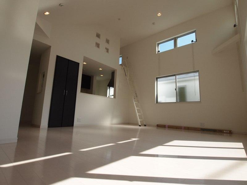 Same specifications photos (living). - Per under construction [Same specifications Photos] It will be -