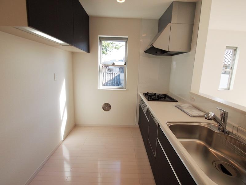 Same specifications photo (kitchen). - Per under construction [Same specifications Photos] It will be -