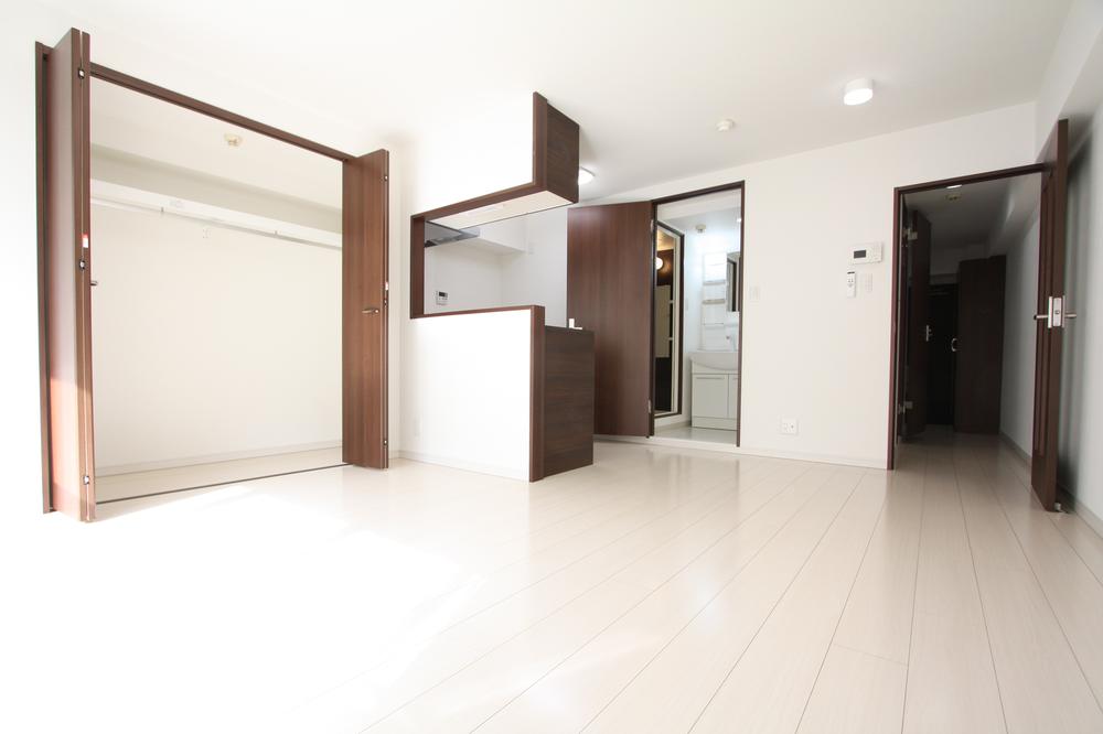 Living. Indoor (11 May 2013) Shooting