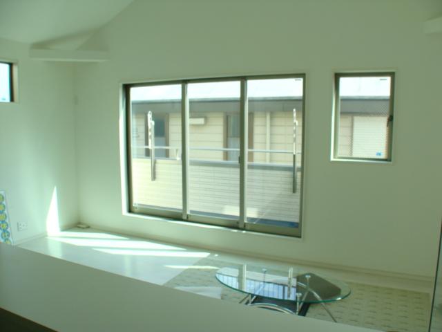 Same specifications photos (Other introspection)