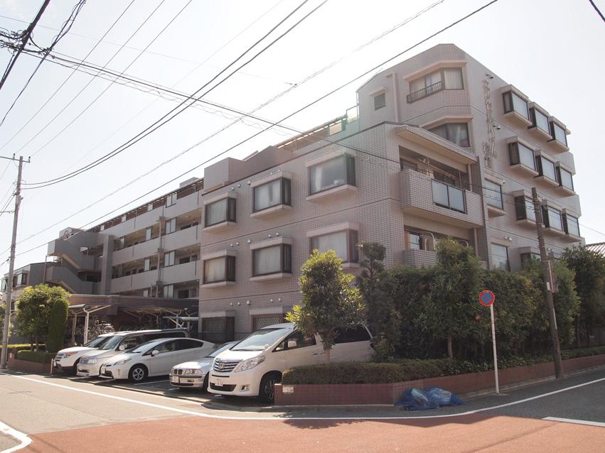 Local appearance photo