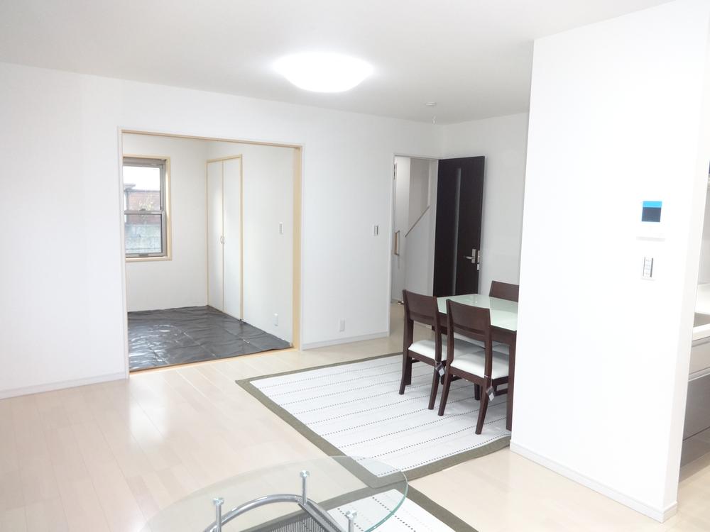 Living. Indoor (12 May 2013) Shooting