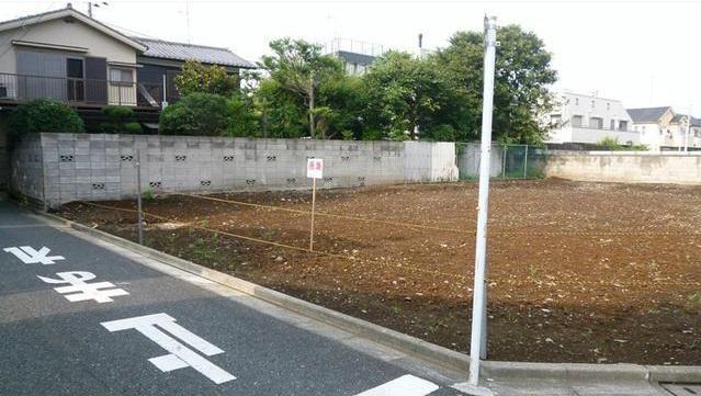 Local photos, including front road