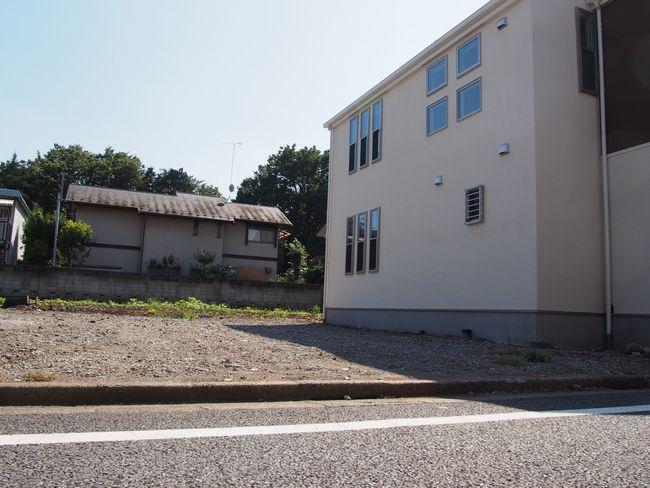 Local land photo. Local (September 2013) Shooting It is a quiet land where green is visible