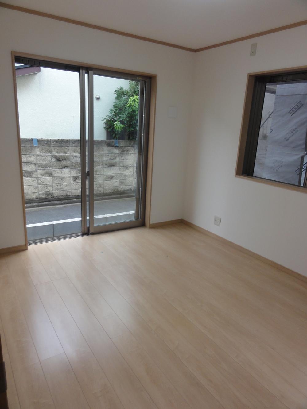 Non-living room. None south side building