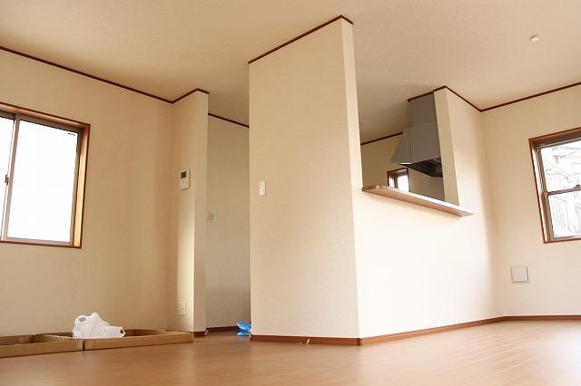 Living. Local (10 May 2013) Shooting