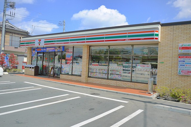 Convenience store. Seven-Eleven Nerima Shimoshakujii 3-chome up (convenience store) 190m