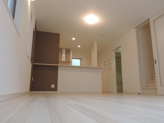 Living. Indoor (11 May 2013) Shooting