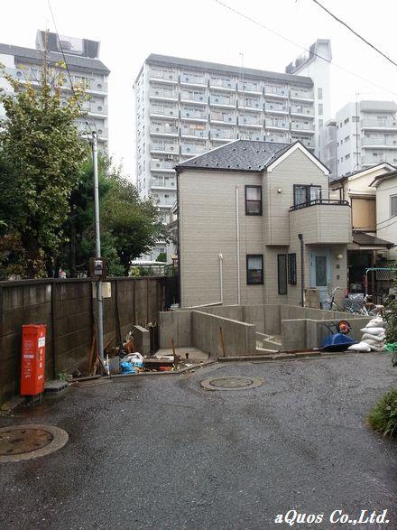 Local appearance photo. Local (10 May 2013) Shooting