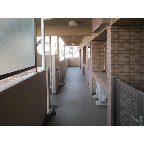 Other common areas. Shared hallway