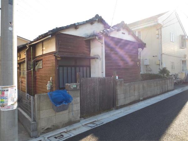 Local land photo. Local (12 May 2012) shooting