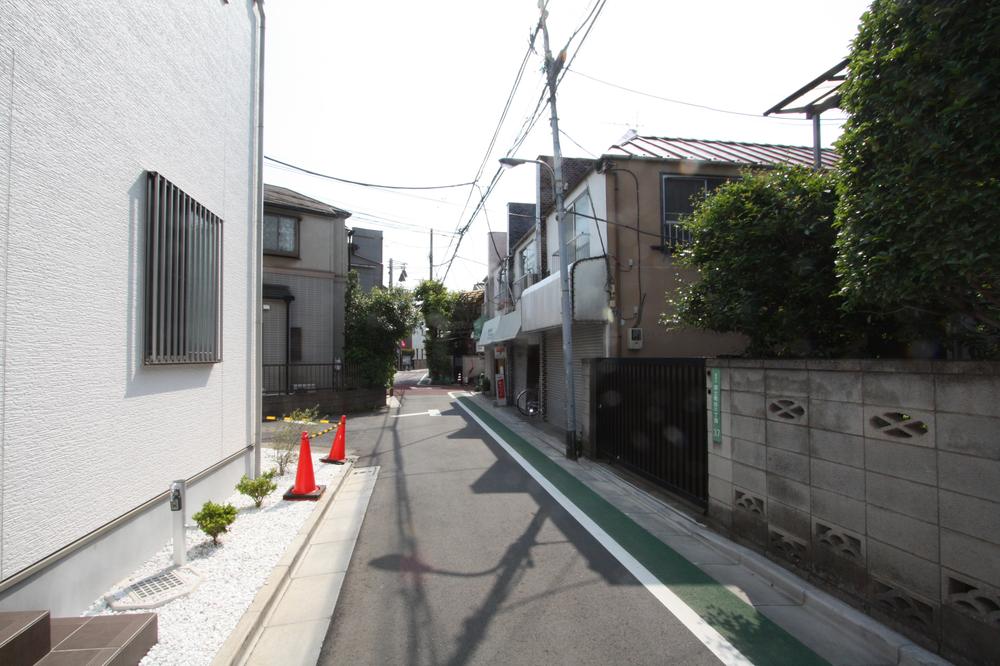 Local appearance photo