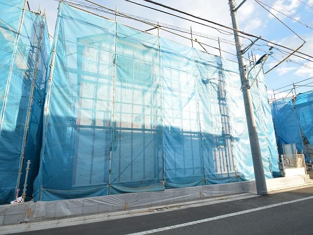 Local appearance photo. 13 Building Appearance (2013 December 12 shooting)