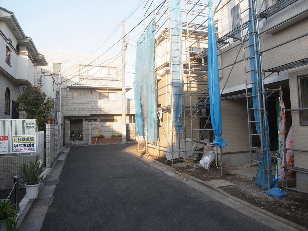 Local photos, including front road