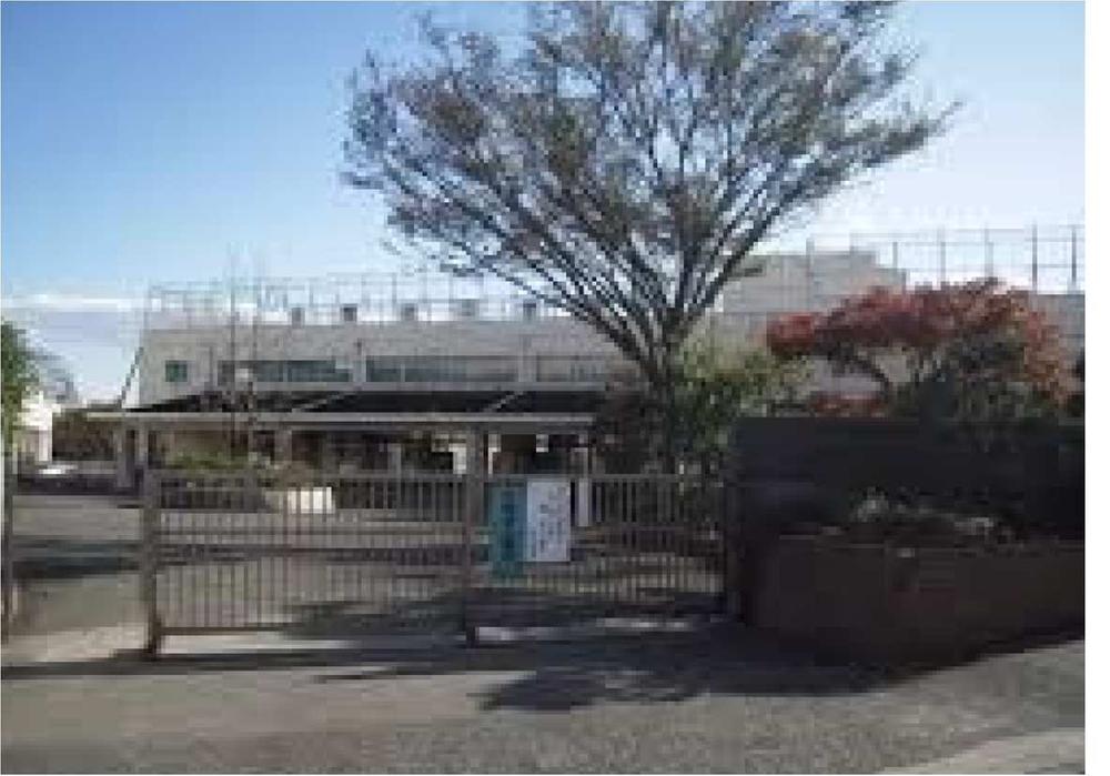 Junior high school. 792m to Nerima Oizumikita Junior High School