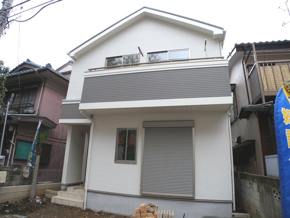 Local appearance photo