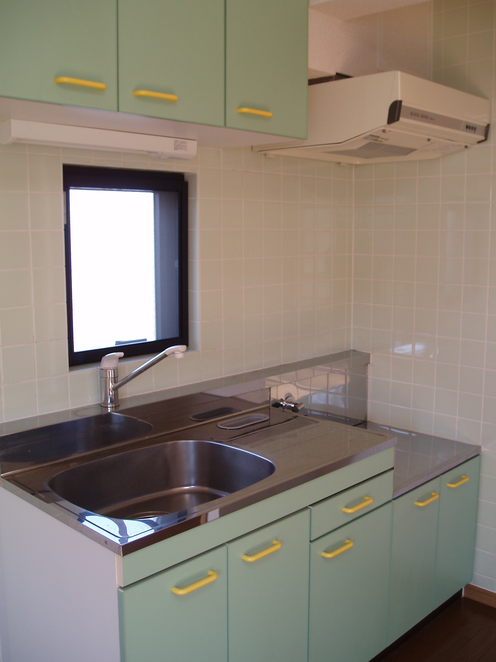 Kitchen. A spacious kitchen