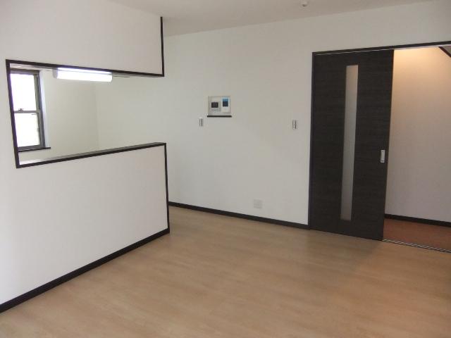 Same specifications photos (living). Same specifications