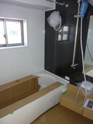 Bathroom. Indoor (12 May 2013) Shooting