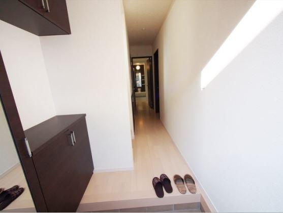 Same specifications photos (Other introspection). Same specifications