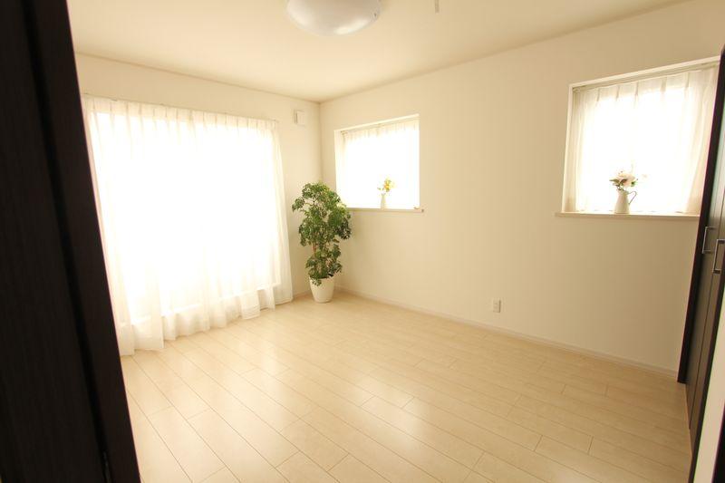 Non-living room. Shakujii Park New construction