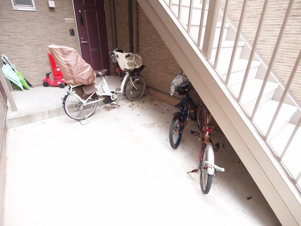 Other common areas. Place for storing bicycles ☆