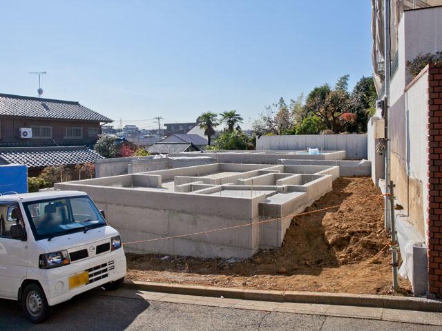 Local appearance photo. Local (11 May 2013) Shooting