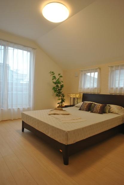 Non-living room. 1 Building Master Bedroom (May 2013 shooting)