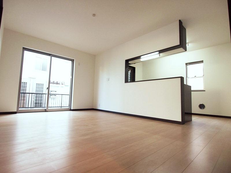 Same specifications photos (living). - Per under construction [Same specifications Photos] It will be -