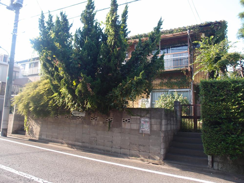 Local land photo. Local (10 May 2013) Shooting