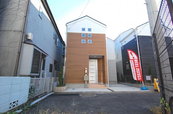 Local photos, including front road