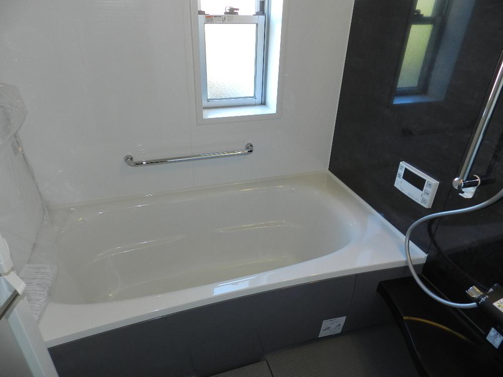 Bathroom. A heated dryer