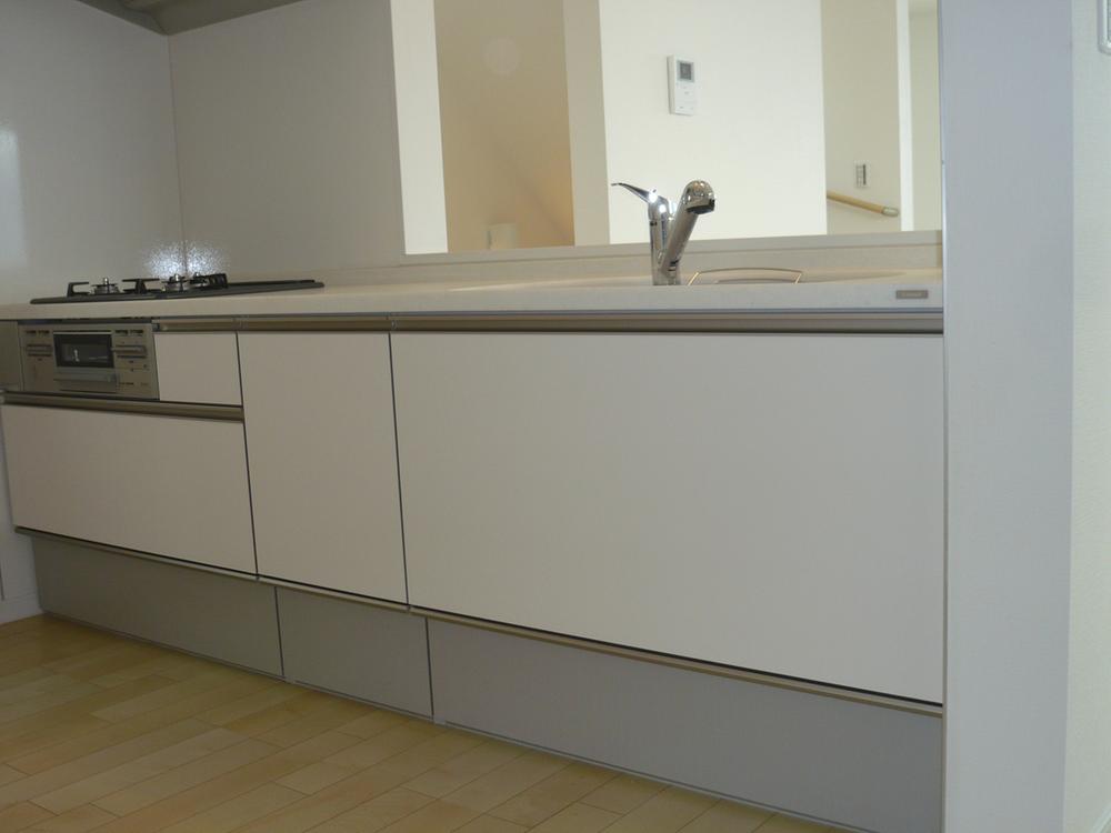 Kitchen. 4 Building room (October 28, 2013) Shooting