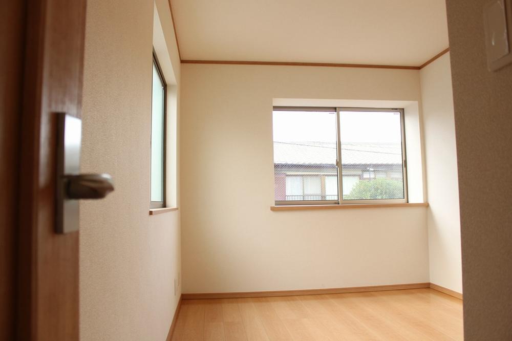 Non-living room. Indoor (July 2013) Shooting