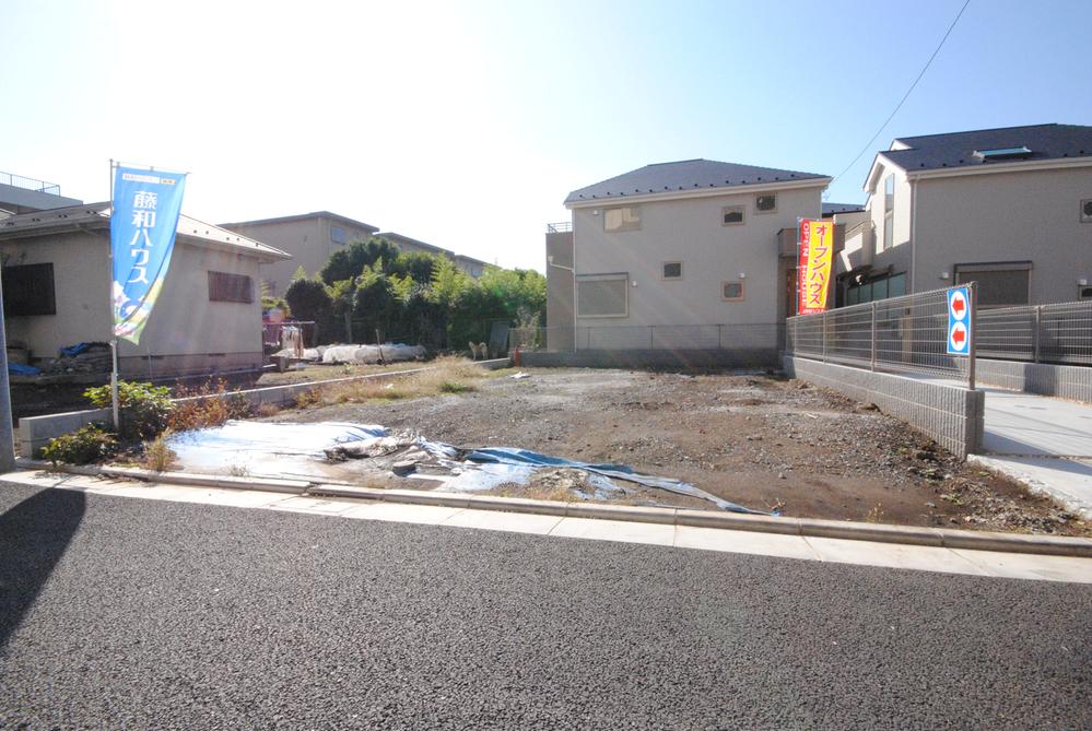 Local land photo. Local (11 May 2012) shooting