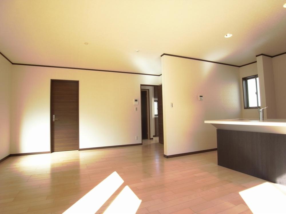 Same specifications photos (living). Living example of construction