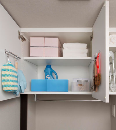 Receipt.  [Laundry cube] Effectively utilizing the dead space on the washing machine, Wash room is housed was born by measuring the size of the various washing goods.