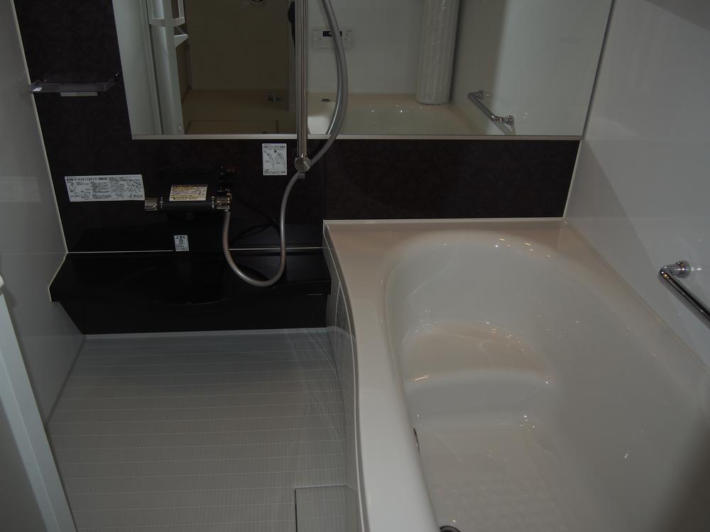 Bathroom. Indoor (September 2013) Shooting