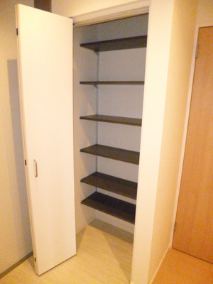 Entrance. Shoes cloak ※ Reference photograph