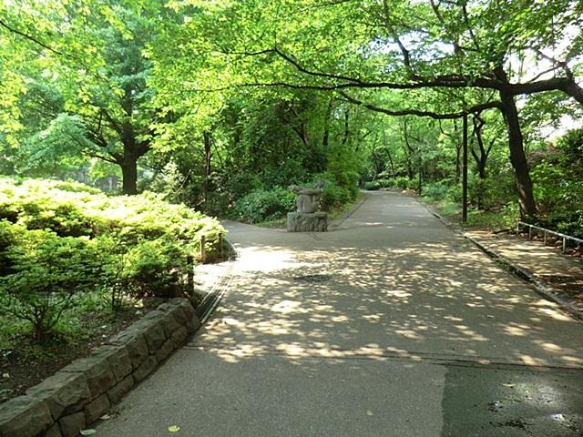 park. 615m until the spring of the wind park