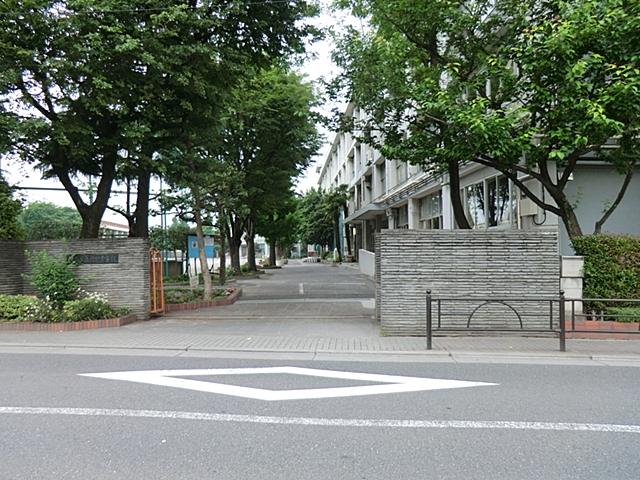 Junior high school. 1004m up to junior high school Itabashi Tatsukita cho