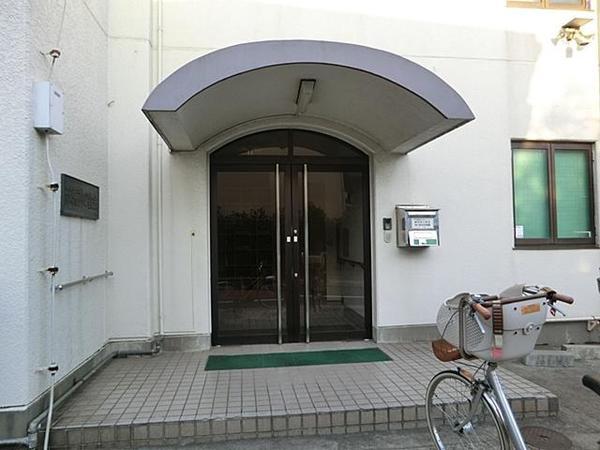 kindergarten ・ Nursery. 568m to the church nursery of God