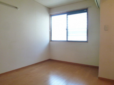 Living and room. ☆ Room space ☆