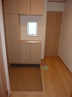 Entrance. Local (10 May 2013) Shooting