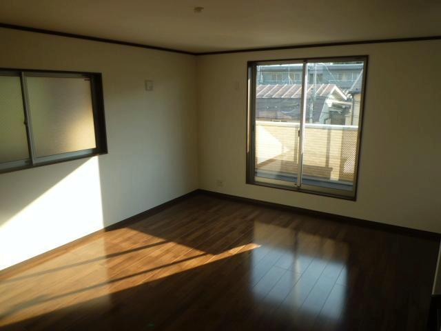 Living. Indoor (11 May 2013) Shooting