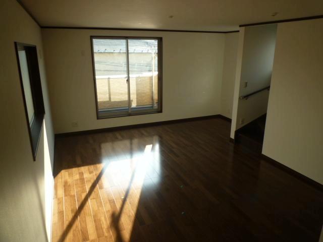 Living. Indoor (11 May 2013) Shooting