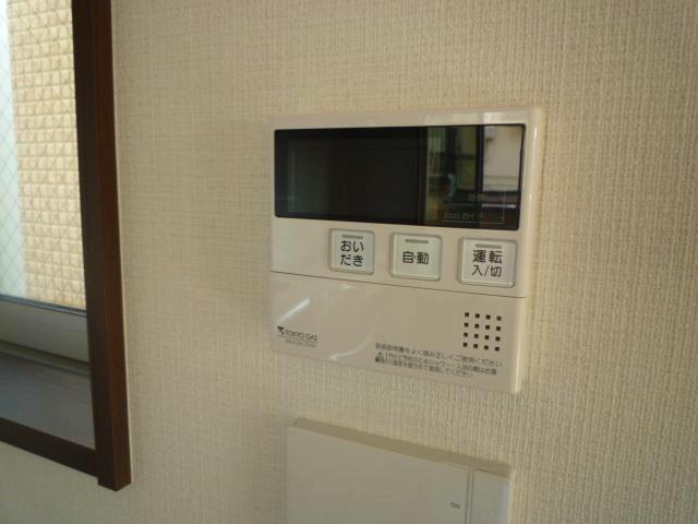 Other. Chase fired (November 2013) Shooting