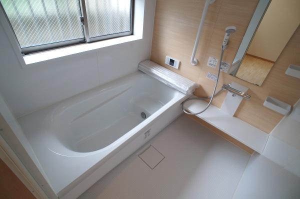 Bathroom. Spacious bathroom with the children enjoy the bath time