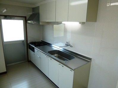 Kitchen. ~ 2013 November new interior renovation completed ~