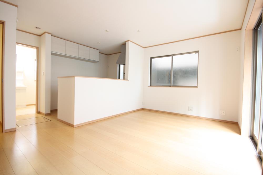 Living. Indoor (11 May 2013) Shooting